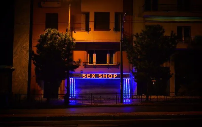 DISJUNCTION 18 Sex Shop on Synggrou Avenue