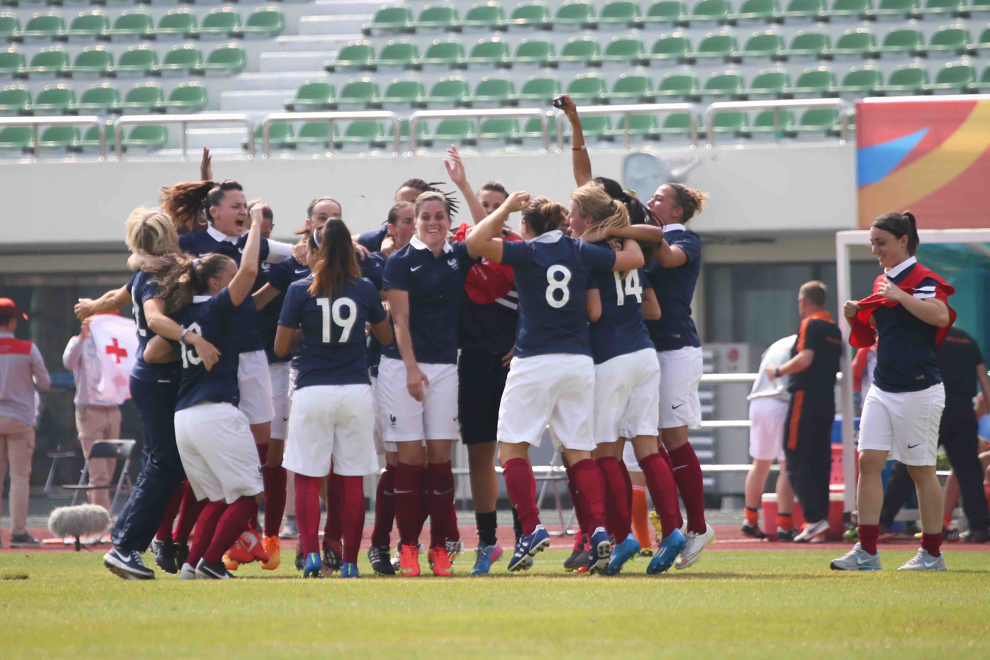 Rennes 1ère Coupe du monde militaire de Football féminin Unidivers