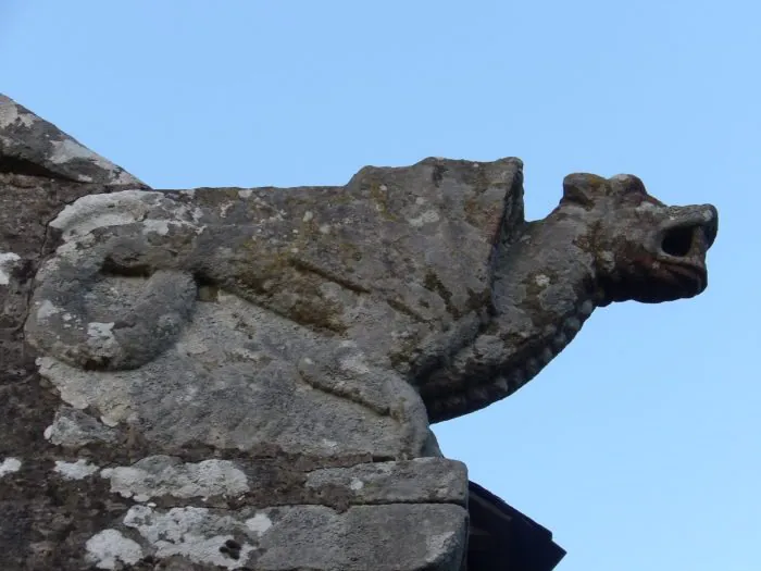 A Guehenno, le granit est un vrai livre d'histoire