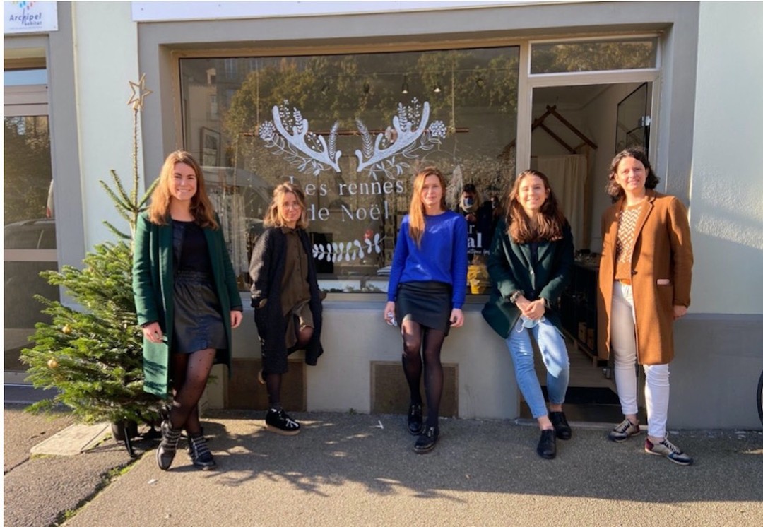 Les vacances de Jésus et Bouddha de Hikaru Nakamura : intellligent et drôle