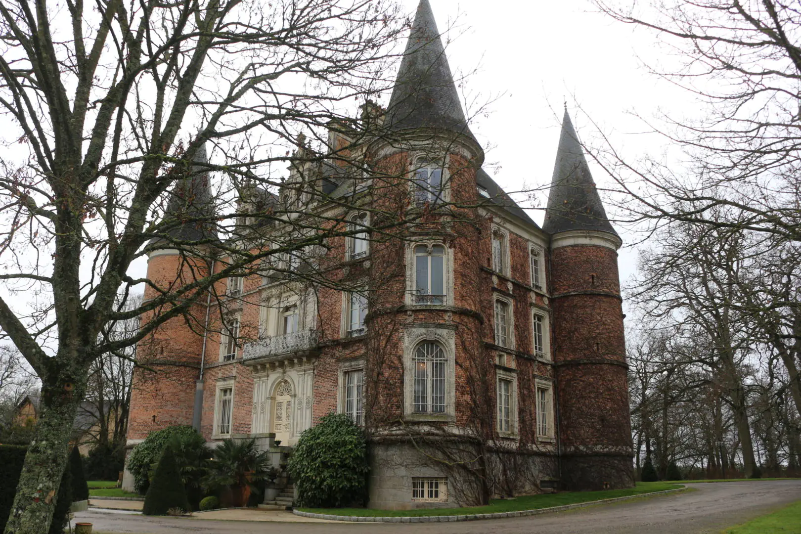Château d'Apigné façade rennes
