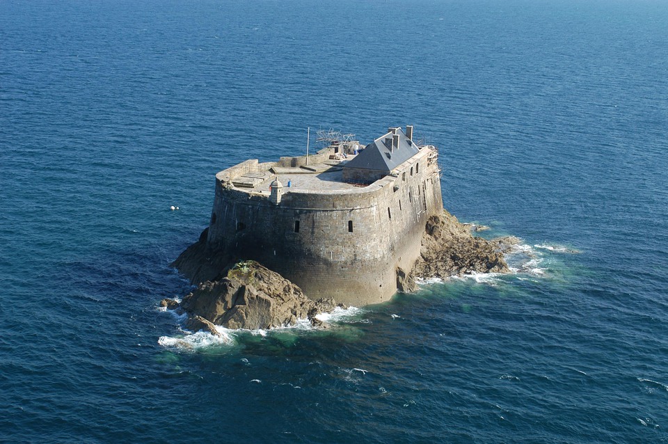 fort de la conchée saint-malo