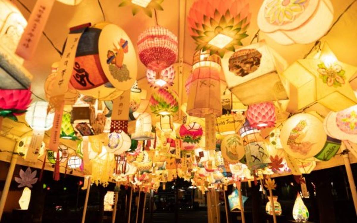 Exposition sur la Fête des lanternes en Corée « Yeondeunghoe
