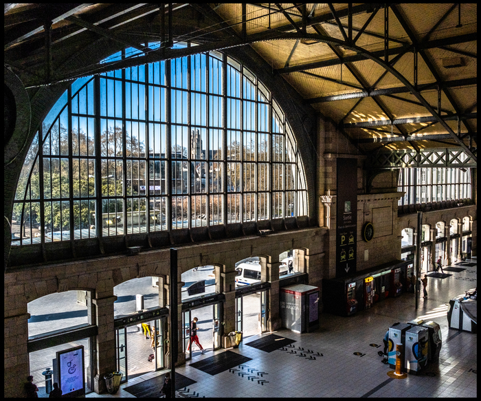 Visite guidée et commentée de la gare historique. Gare SNCF Tours