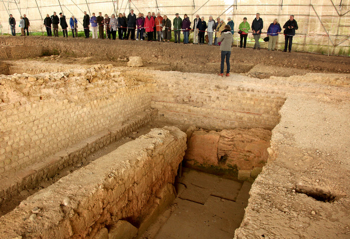 Visites commentées du chantier de fouilles du forum Vieux-la-Romaine