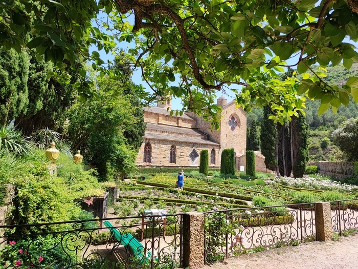 « Instants de médiation à Fontfroide » : profitez d'animations culturelles dans cette abbaye unique Ancienne abbaye et jardins de Fontfroide Narbonne