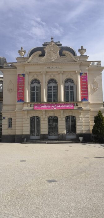 THÉÂTRE MUNICIPAL Théâtre Châtel-Guyon