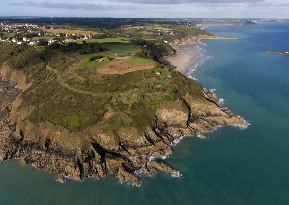 les volcans de Bretagne