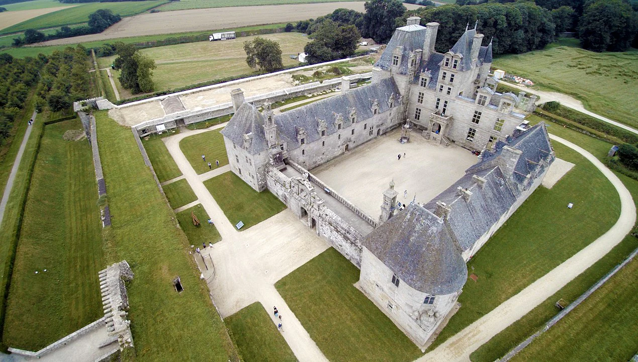 Exposition Terres de fortune et d'infortune château de Kerjean