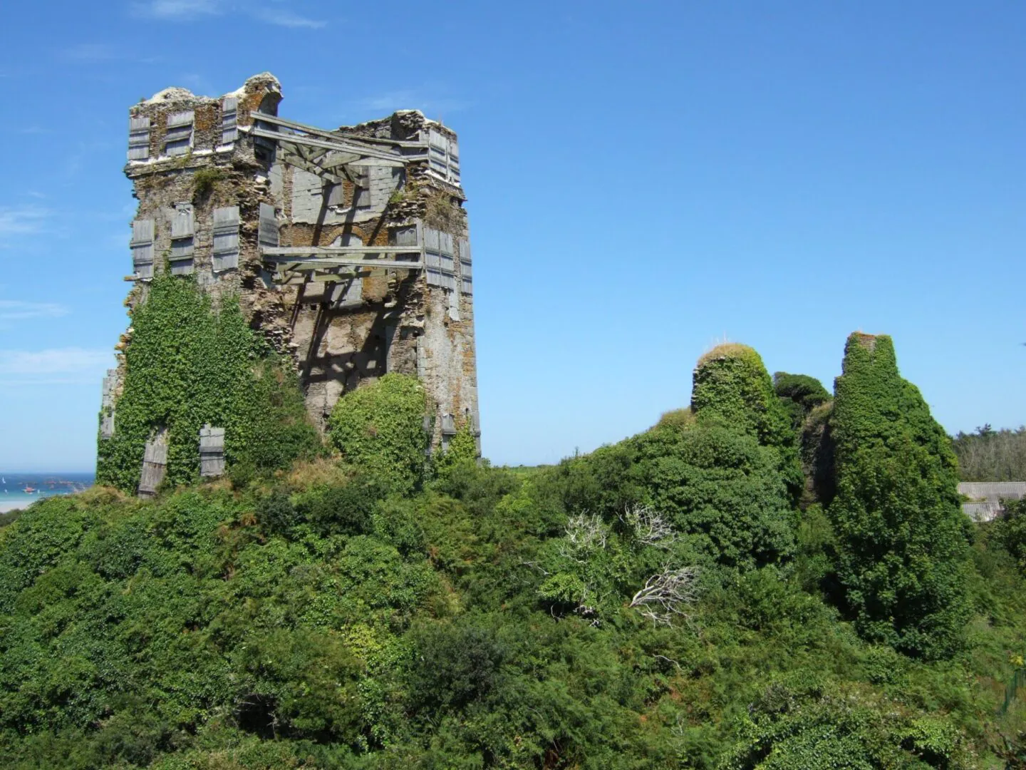 chateau tremazan finistère