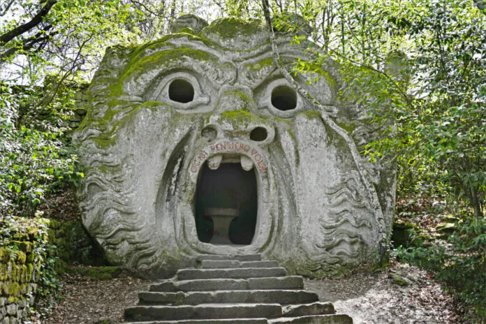 Jean-Pierre Dalbéra_l'ogre Bomarzo Parc des monstres, Bomarzo