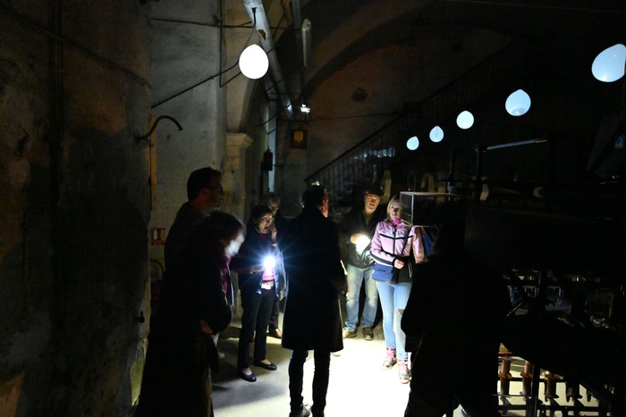 Écomusée du Moulinage de la Neuve : visite déambulatoire à la lampe torche d'une vieille " Fabrique à soie" du XIXe Ecomusée du Moulinage de la Neuve Marcols-les-Eaux