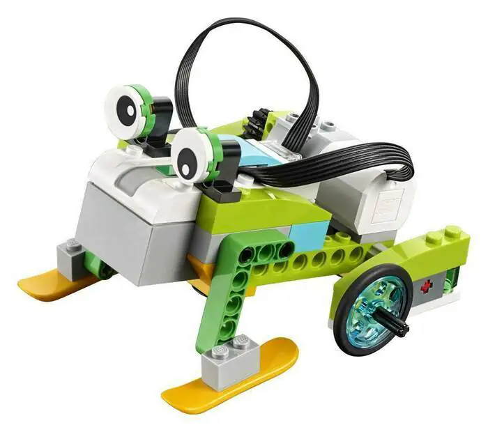 Atelier Multimédia : Lego WeDo 2.0 et Atelier du jeu vidéo Espace Ludique Marcel Aymé Issy-les-Moulineaux