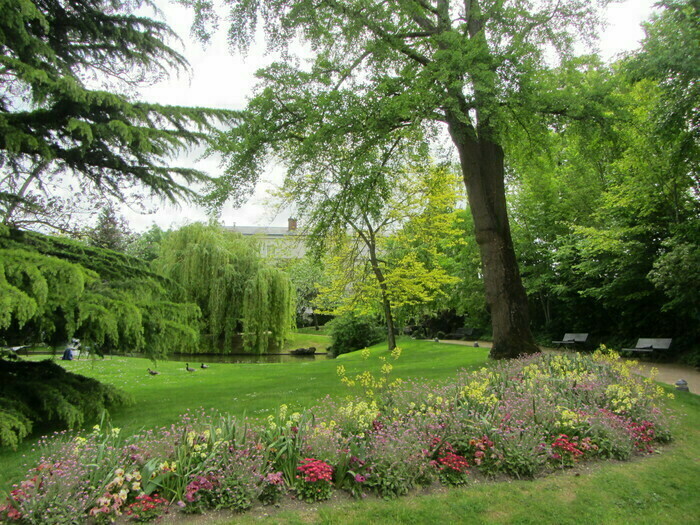 Visite libre du parc de l'Hôtel de Ville labellisé "Jardin remarquable" à Epernay Hôtel de Ville et son parc Épernay