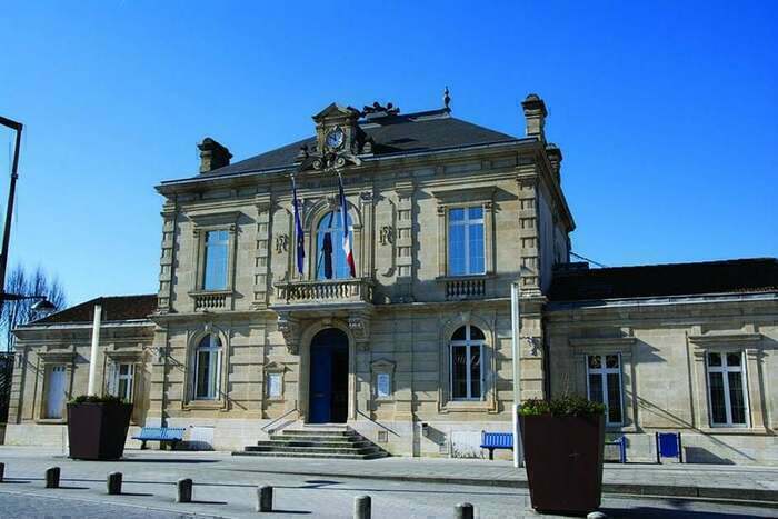 Conseil municipal Hôtel de Ville Floirac