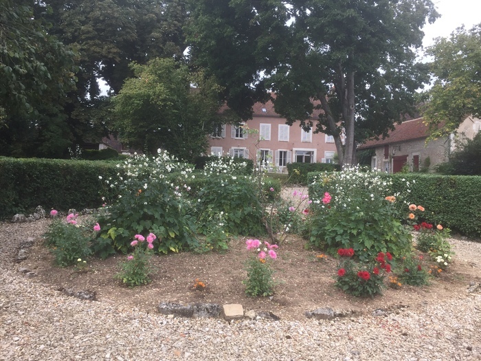 Visite d'un jardin chablisien du XVIIIe siècle Jardin chablisien du XVIIIe siècle Chablis