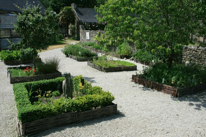 Visites libres ou guidées du jardin de simples Jardins de simples de l'ancienne abbaye Landévennec