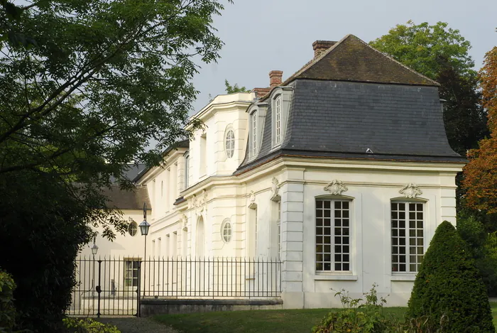 La Maison des musiciens italiens (visite guidée) Office de Tourisme et des Congrès de Versailles Grand Parc Versailles