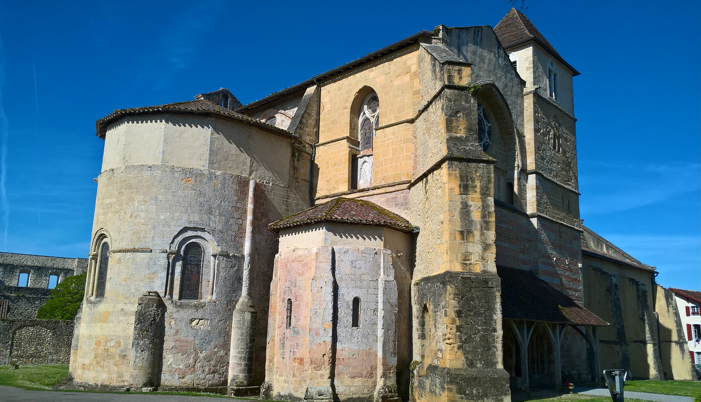 Visite du village de Sorde L'Abbaye