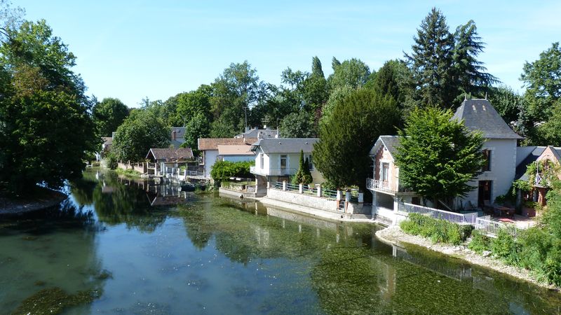 Du Donjon au bords du Loiret Olivet Centre-Val de Loire