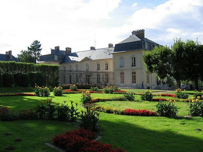 Visite libre du parc du Château de La Celle Saint-Cloud Château de La Celle Saint-Cloud La Celle-Saint-Cloud
