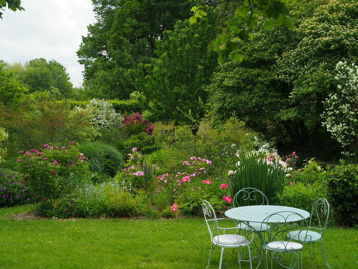 Visite découverte du jardin des Marceaux Le Jardin des Marceaux à Chabeuil (Drôme) Chabeuil