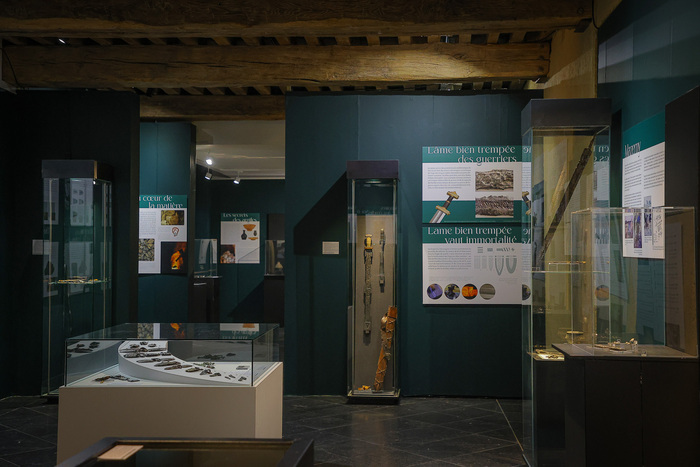 Exposition "Reflets. L'artisanat mérovingien révélé" Musée de l'Ardenne Charleville-Mézières