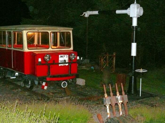 Le monde secret des collections d'HistoRail dans les lumières de la nuit Musée des chemins de fer