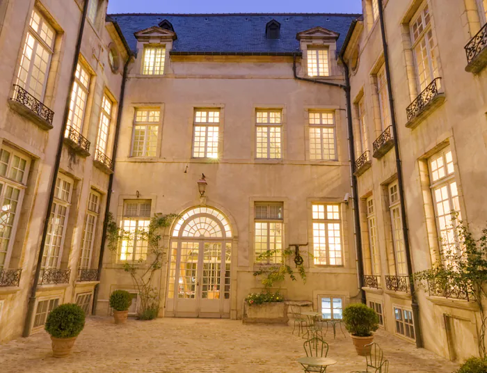 Visite libre de la collection permanente du musée Musée National Magnin Dijon