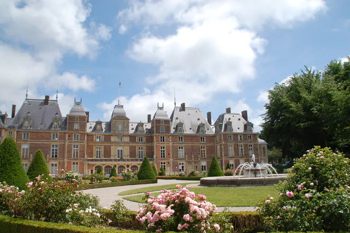 Visite guidée du jardin à la française Parc et jardin du château d'Eu Eu