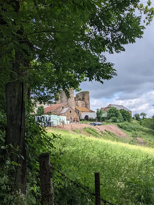 Randonnée en itinérance "Le chemin des moines" Sauveterre-de-Rouergue Occitanie